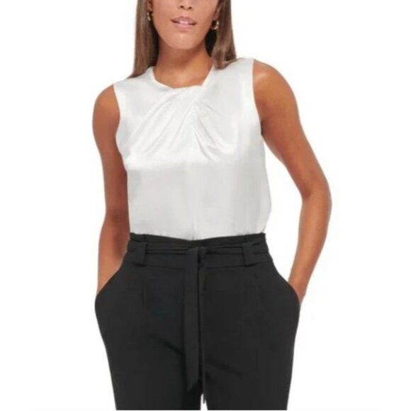 Calvin Klein Elegant White Sleeveless Top - Picture 1 of 6